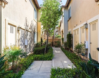 21 Bellevue - Photo Thumbnail 1