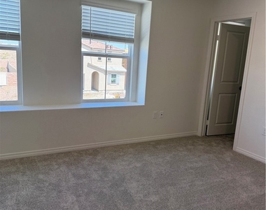 9675 Babaco Street - Photo Thumbnail 25
