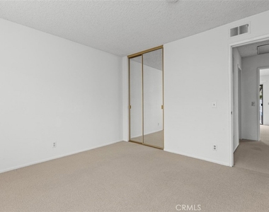 41 Briarwood Lane - Photo Thumbnail 2