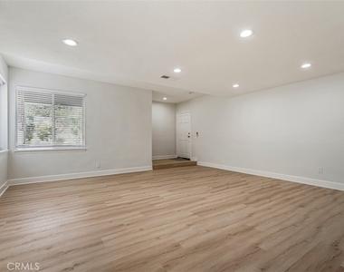 33852 Orilla Road - Photo Thumbnail 9