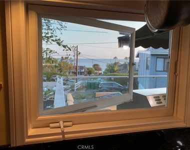 3-274 Diamond Street - Photo Thumbnail 17