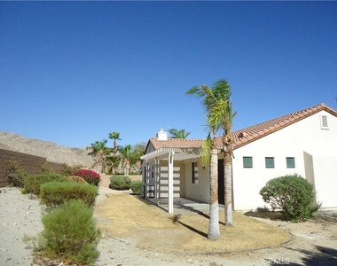 65439 Via Del Sol - Photo Thumbnail 23
