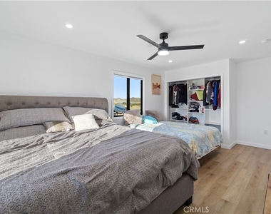 64654 Sun Mesa Road - Photo Thumbnail 16