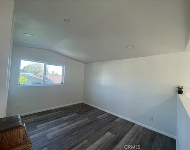 239 Myrtlewood - Photo Thumbnail 11
