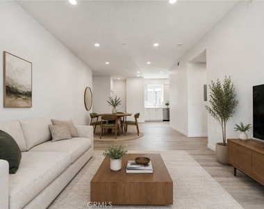 14810 Delano Street - Photo Thumbnail 1