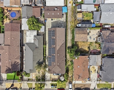 5017 Halldale Avenue - Photo Thumbnail 23