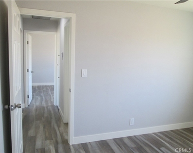 13464 Mohawk Road - Photo Thumbnail 18