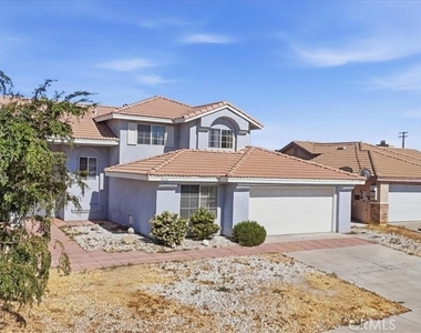 8541 Dove Creek - Photo Thumbnail 1