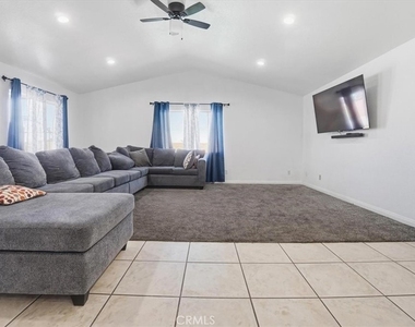 8541 Dove Creek - Photo Thumbnail 7