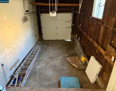 551 5th St - Photo Thumbnail 21
