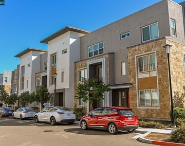 3923 Meridian St - Photo Thumbnail 26