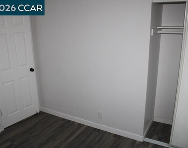 130 Aster Ct - Photo Thumbnail 10