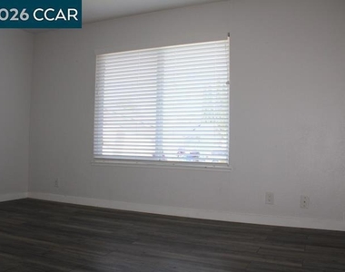 130 Aster Ct - Photo Thumbnail 17