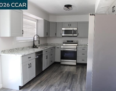 130 Aster Ct - Photo Thumbnail 6