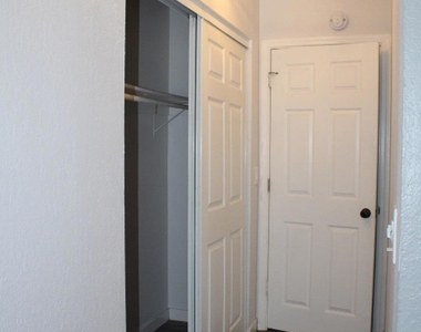 130 Aster Ct - Photo Thumbnail 16