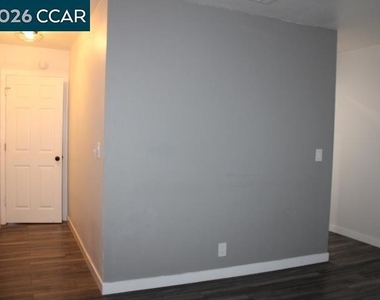 130 Aster Ct - Photo Thumbnail 15