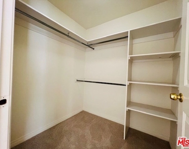 520 Columbia Avenue - Photo Thumbnail 10