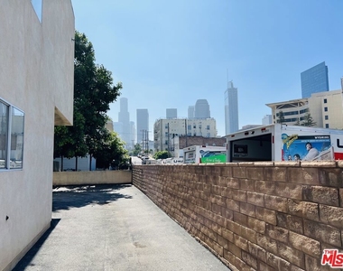 520 Columbia Avenue - Photo Thumbnail 1