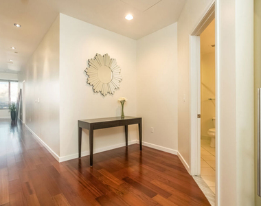1100 Wilshire Boulevard - Photo Thumbnail 10