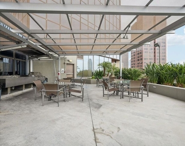1100 Wilshire Boulevard - Photo Thumbnail 30