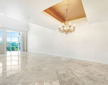 171 N Church Lane - Photo Thumbnail 2