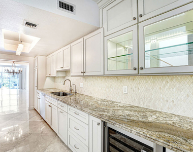 171 N Church Lane - Photo Thumbnail 8