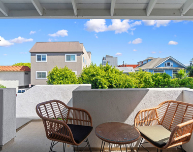 41 Westminster Avenue - Photo Thumbnail 3