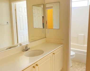 1690 Tanglebush Lane - Photo Thumbnail 10