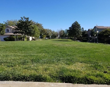 1690 Tanglebush Lane - Photo Thumbnail 14