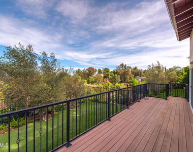 5076 Escobedo Drive - Photo Thumbnail 11