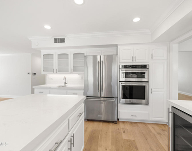 5442 Alfonso Drive - Photo Thumbnail 11