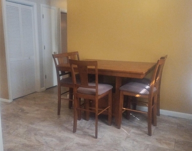 38 Richmond Place - Photo Thumbnail 8