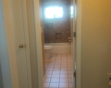 38 Richmond Place - Photo Thumbnail 13