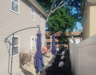38 Richmond Place - Photo Thumbnail 3