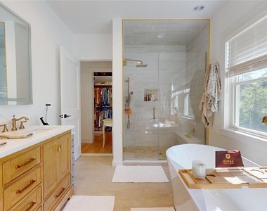 5 Halsey Avenue - Photo Thumbnail 6