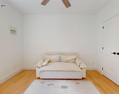 5 Halsey Avenue - Photo Thumbnail 15