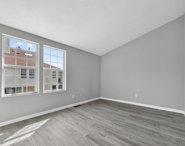 2722 Whispering Hills - Photo Thumbnail 18