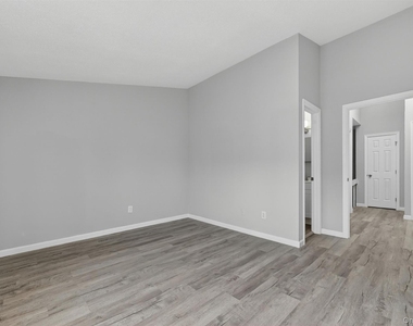 2722 Whispering Hills - Photo Thumbnail 19
