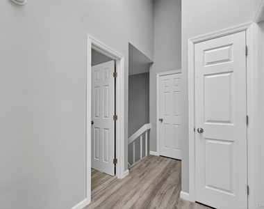 2722 Whispering Hills - Photo Thumbnail 12