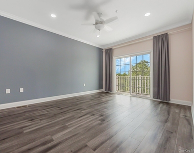 1115 Balsam Drive - Photo Thumbnail 21