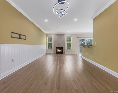 1115 Balsam Drive - Photo Thumbnail 10