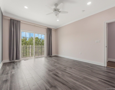 1115 Balsam Drive - Photo Thumbnail 22