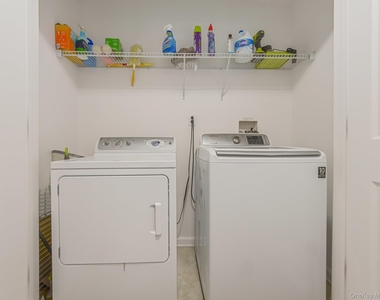 1115 Balsam Drive - Photo Thumbnail 17