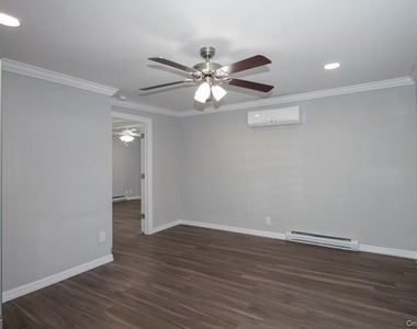 22 Park Avenue - Photo Thumbnail 4