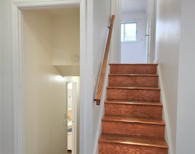 11 Howard Street - Photo Thumbnail 8