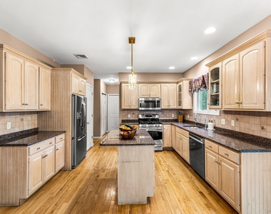 35 Pyngyp Road - Photo Thumbnail 6