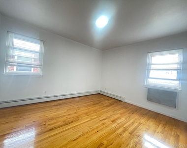 4316 223rd Street - Photo Thumbnail 4