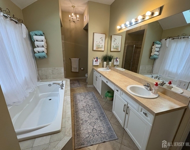 1 Harmony Lane - Photo Thumbnail 13