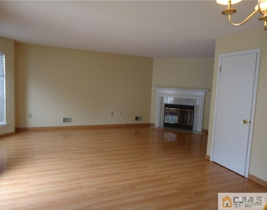 5 Pembrook Avenue - Photo Thumbnail 8