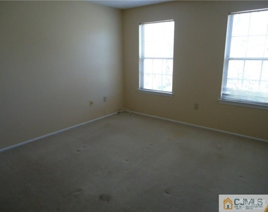5 Pembrook Avenue - Photo Thumbnail 5